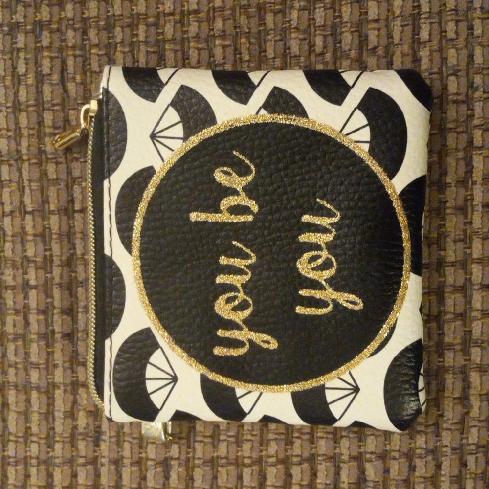 Charming Charlie mini makeup bag or change purse NEW